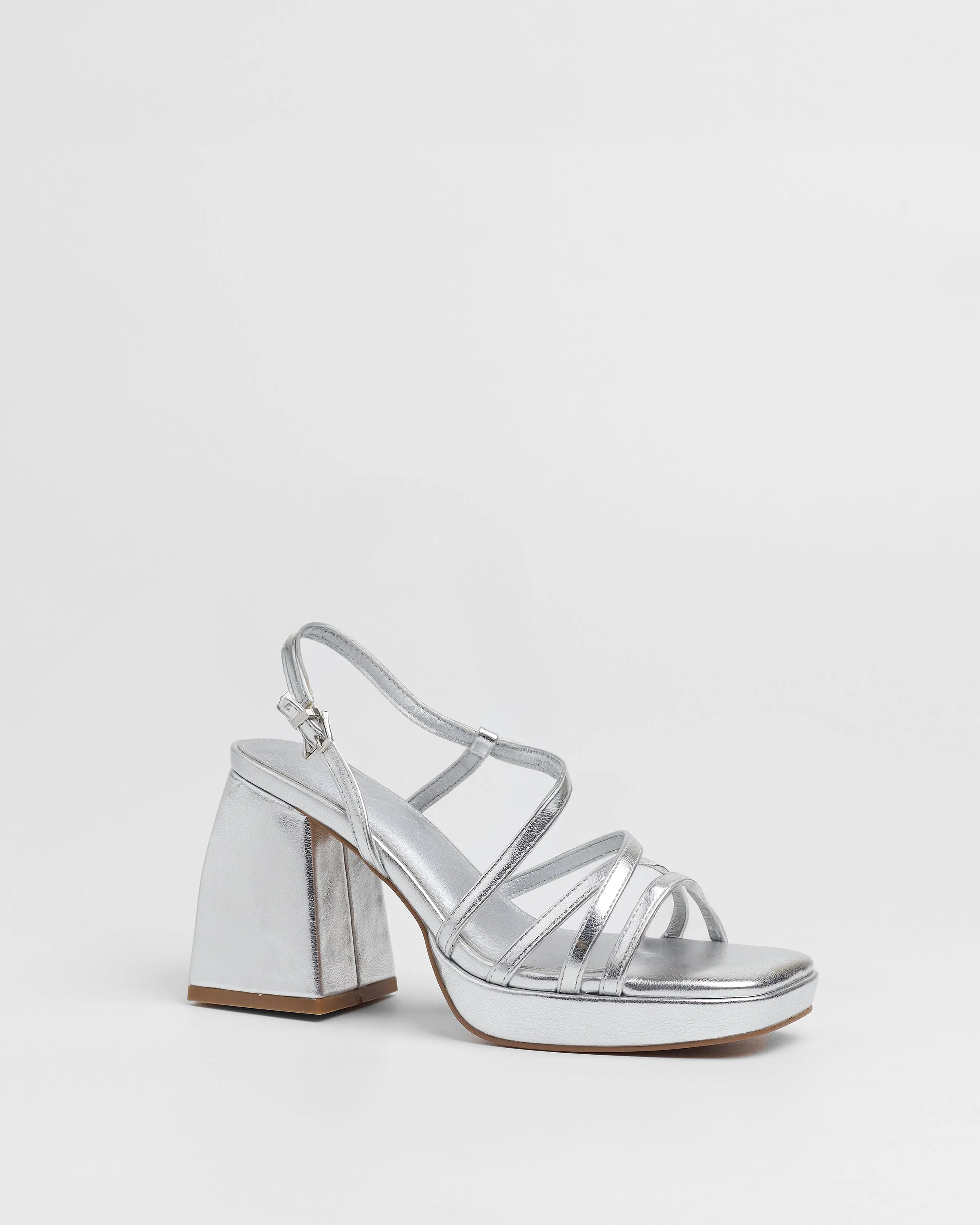 CORA PLATA - Image 7
