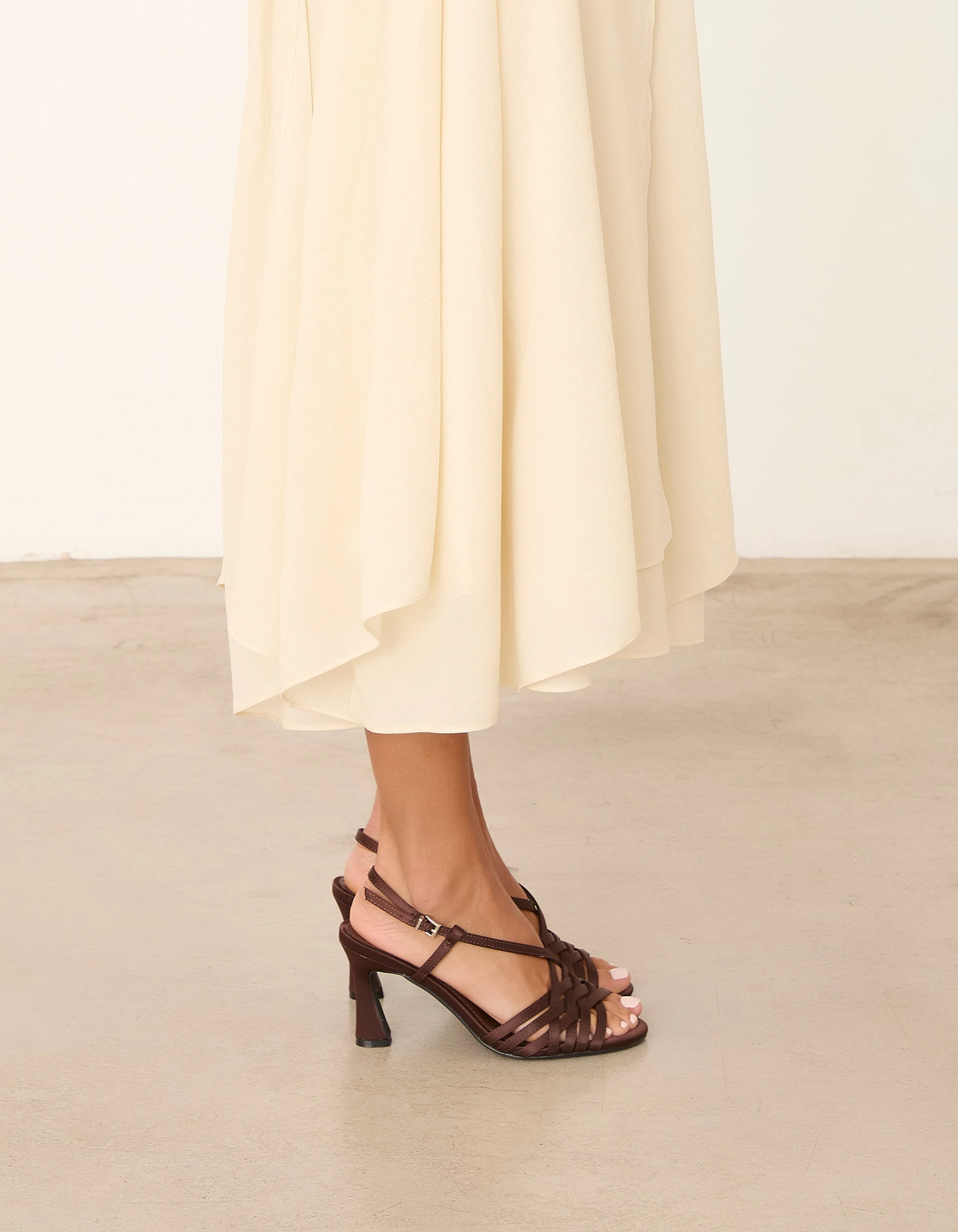 EVE CHOCOLATE SATIN - Image 4