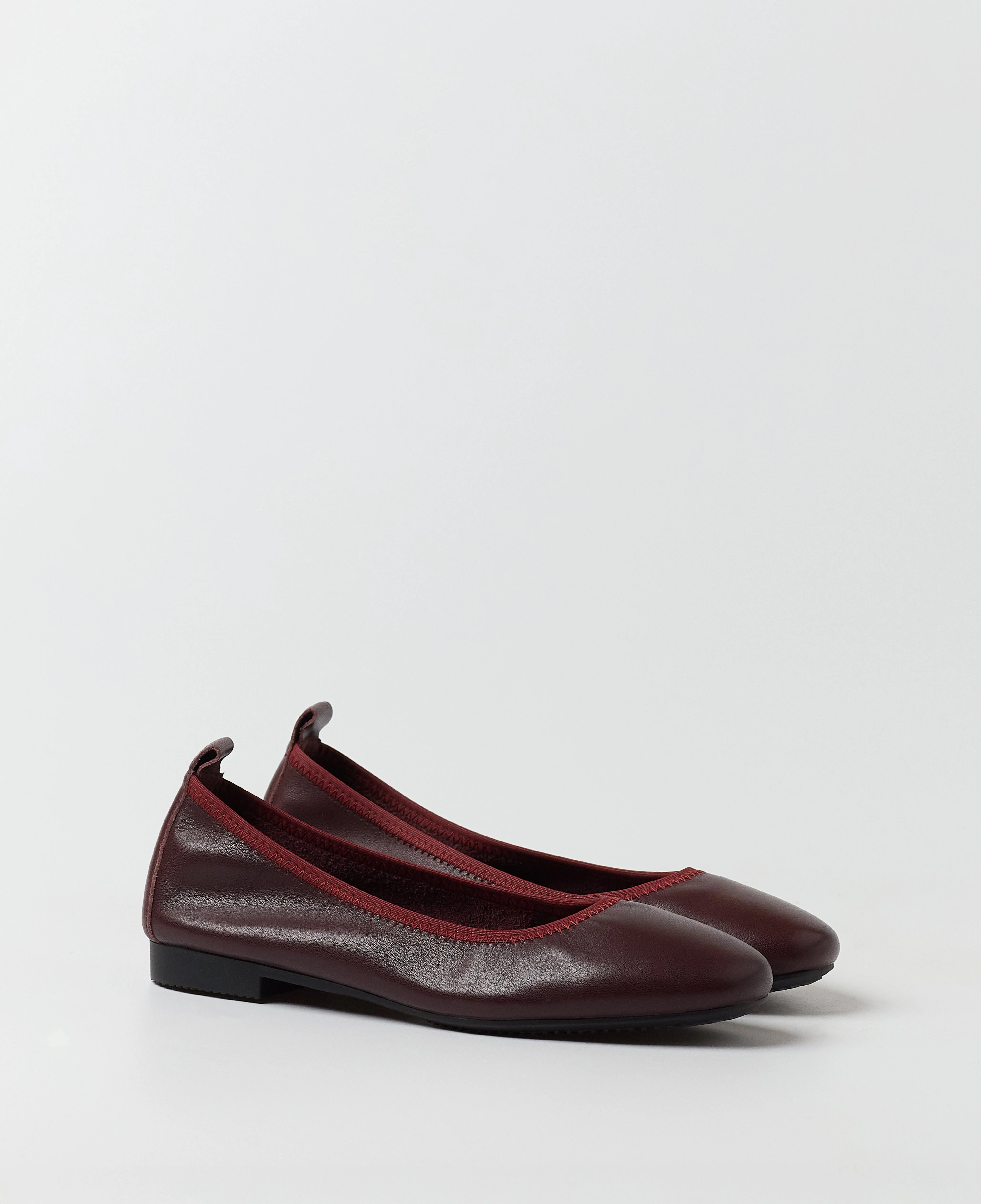 FINE BURDEOS - Image 8