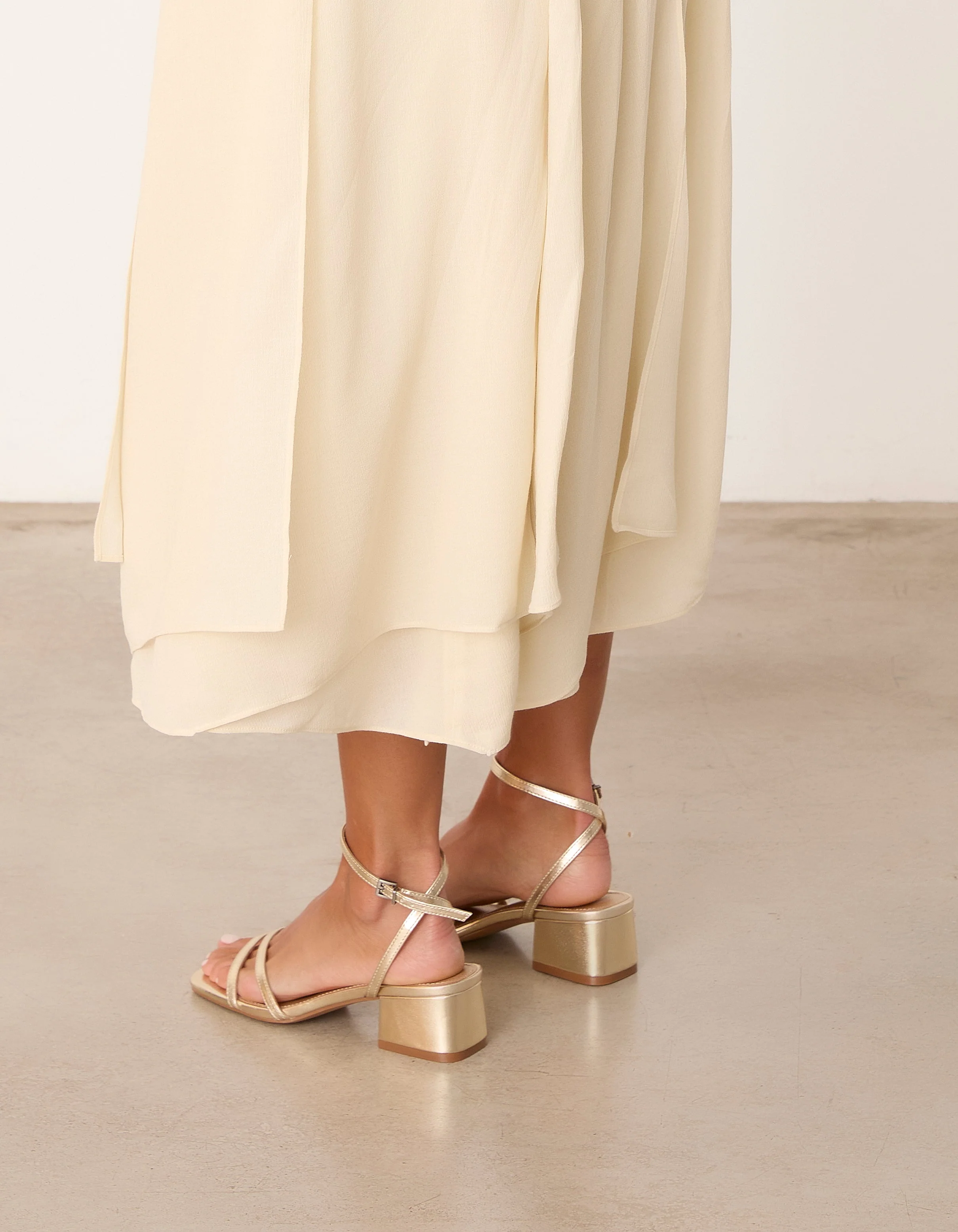 MELLY DORADO - Image 5