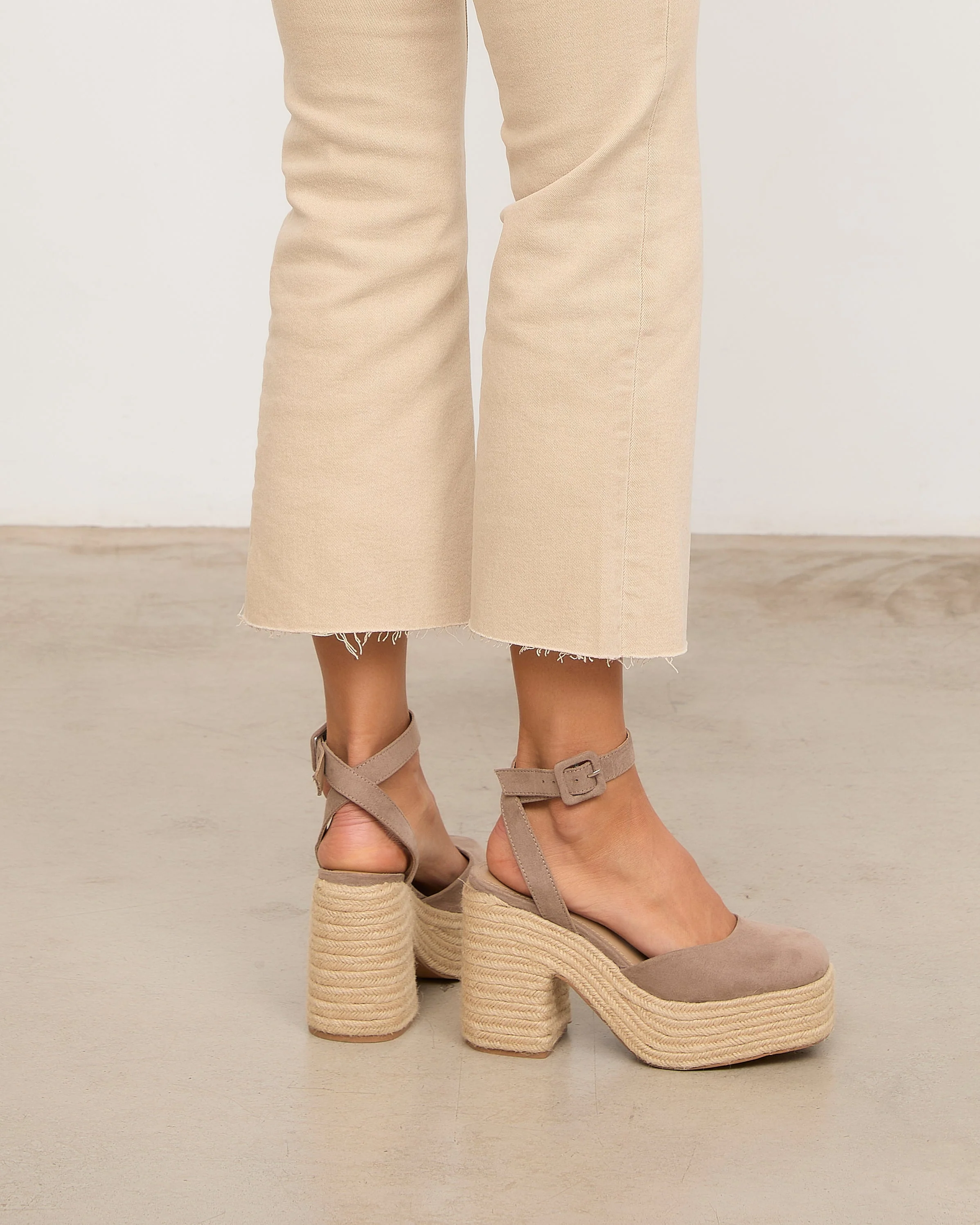 TINA TOPO STRAW - Image 7