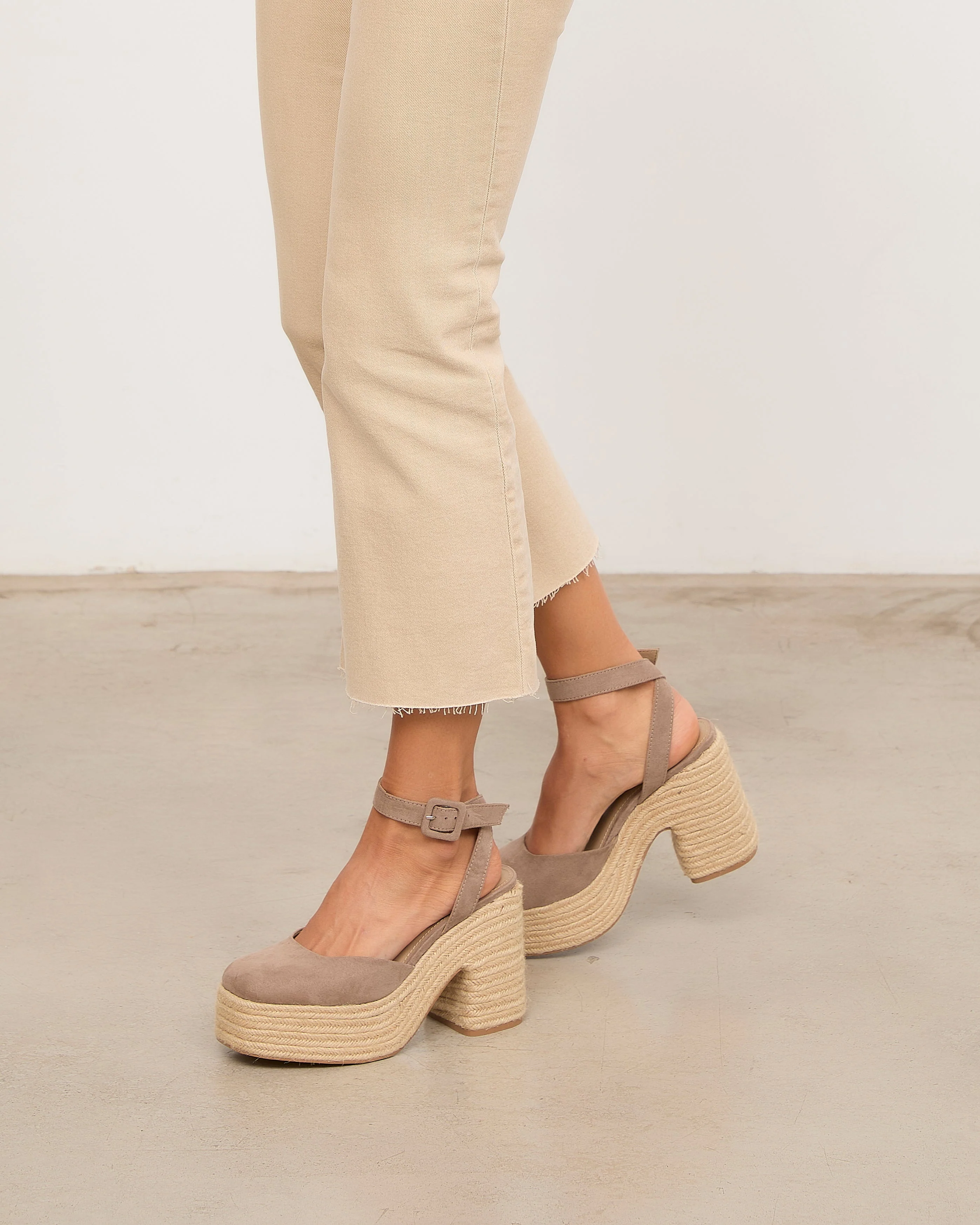 TINA TOPO STRAW - Image 8