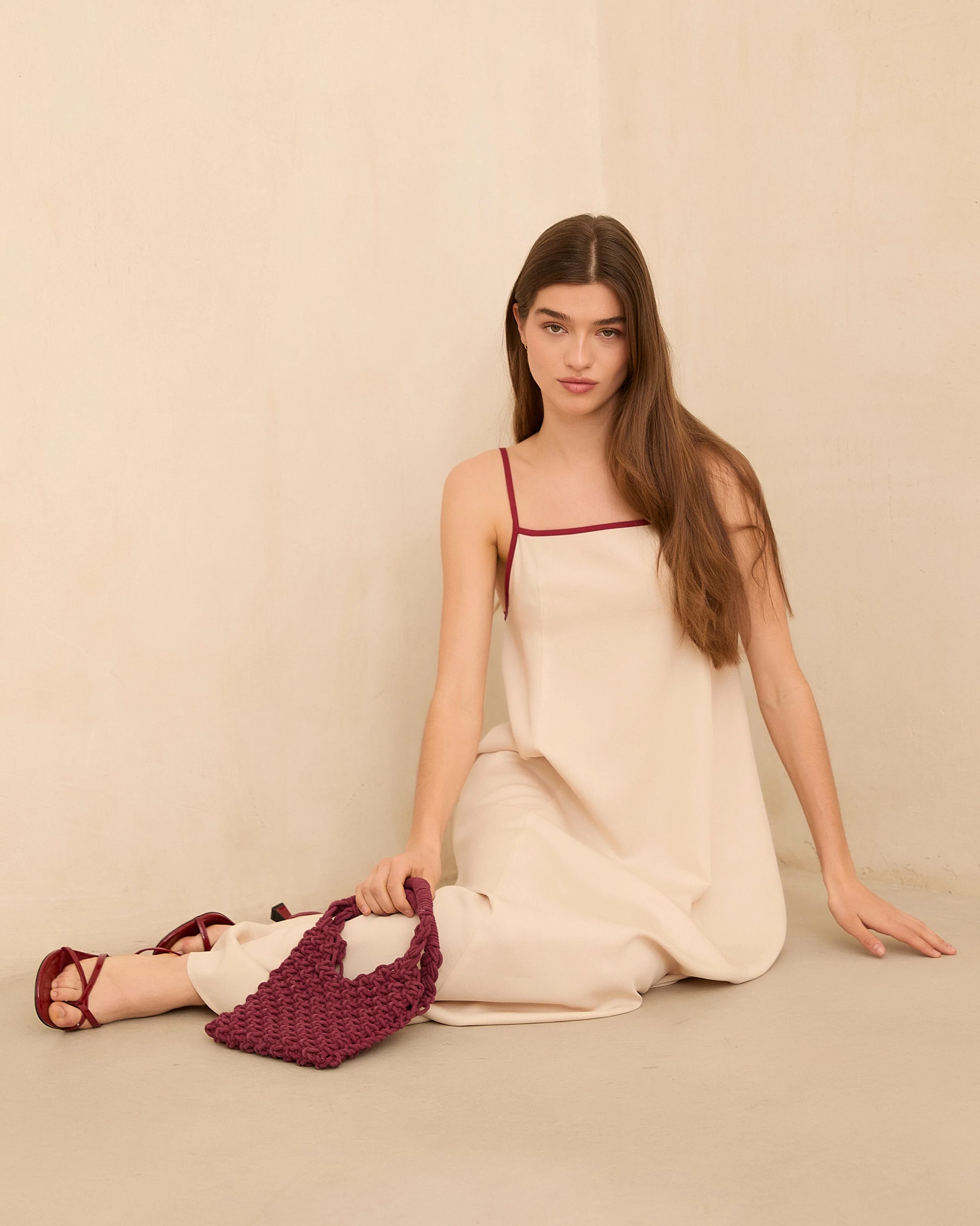 VESTIDO LYNN BEIGE - Image 10