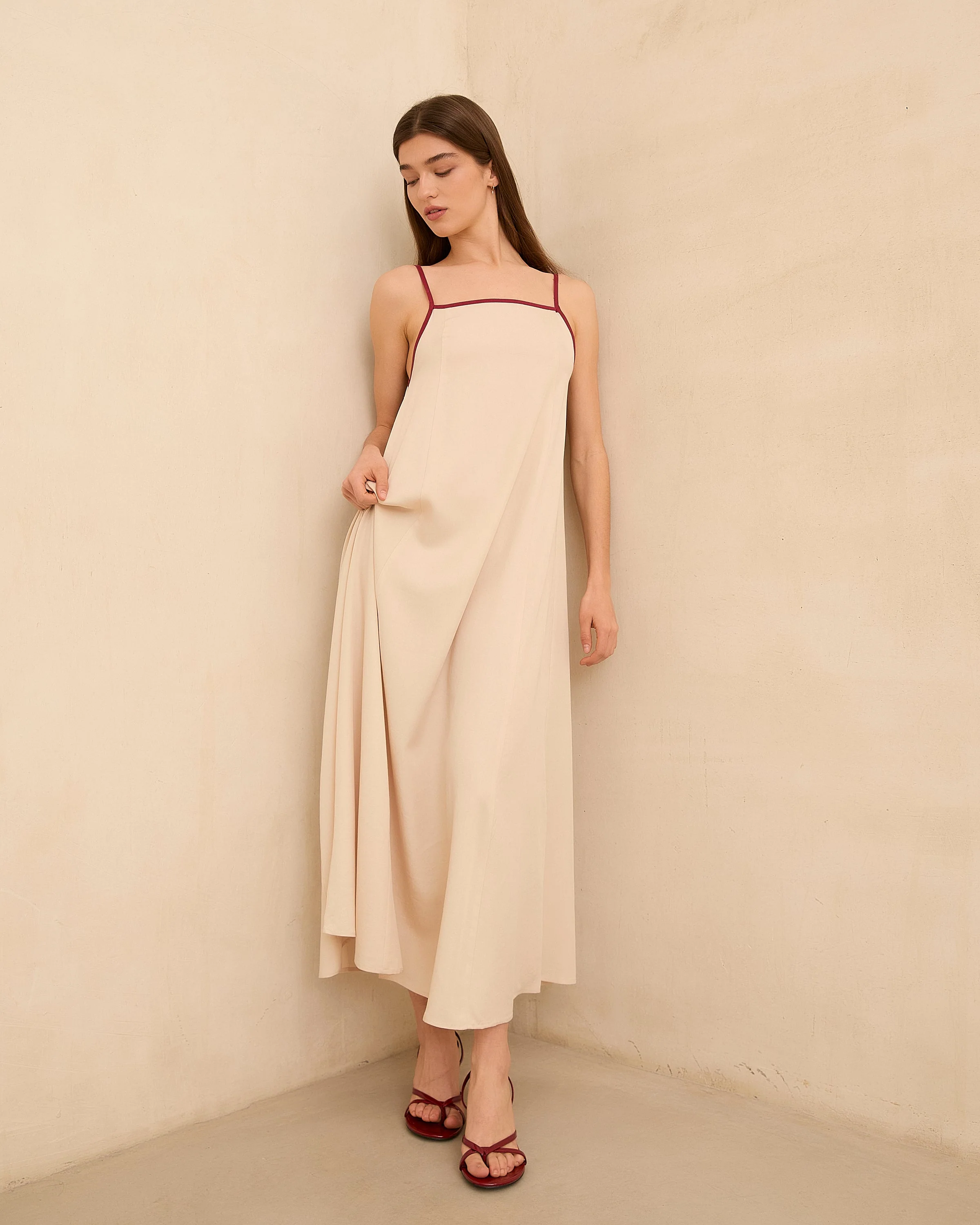 VESTIDO LYNN BEIGE - Image 11